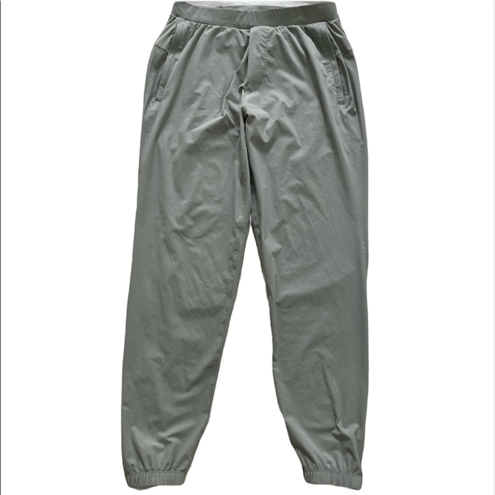 Lululemon Men’s Surge Jogger Silver Drop Medium M Pants 29” Gray